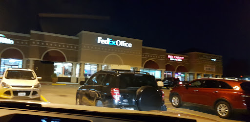 Print Shop «FedEx Office Print & Ship Center», reviews and photos, 7700 Hwy 6 N Suite 103, Houston, TX 77095, USA