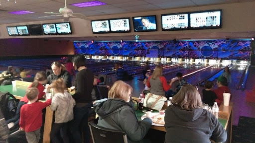 Bowling Alley «East Greenbush Bowling Center», reviews and photos, 570 Columbia Turnpike, East Greenbush, NY 12061, USA