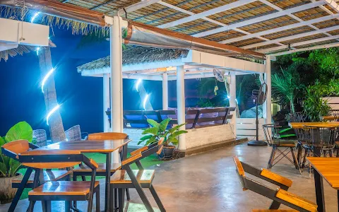 La Casa - Seaside Eatery image