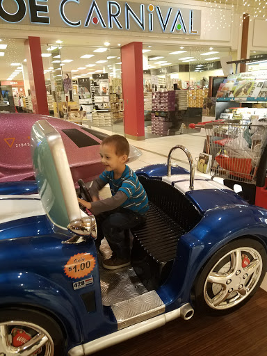 Shopping Mall «Brookfield Square», reviews and photos, 95 N Moorland Rd, Brookfield, WI 53005, USA