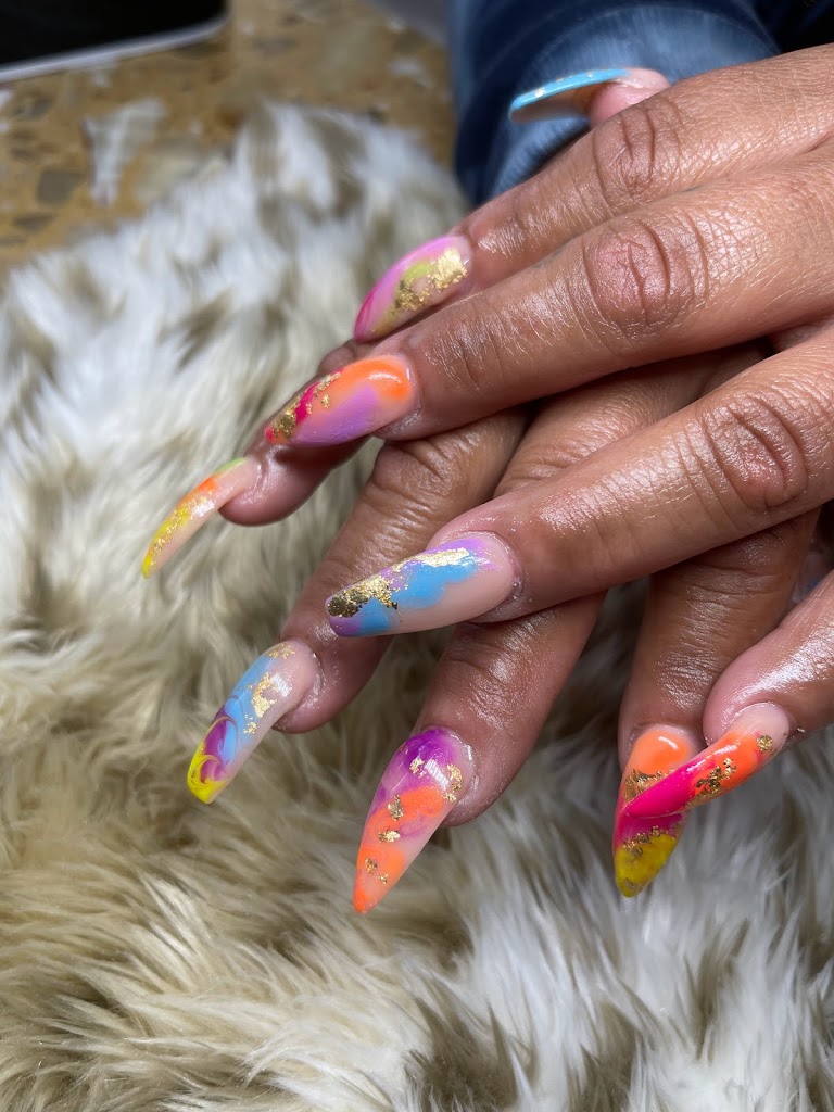 Tina's Nails 29687