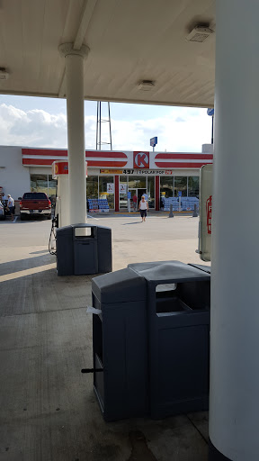 Convenience Store «Circle K», reviews and photos, 2415 W Jonathan Moore Pike, Columbus, IN 47201, USA