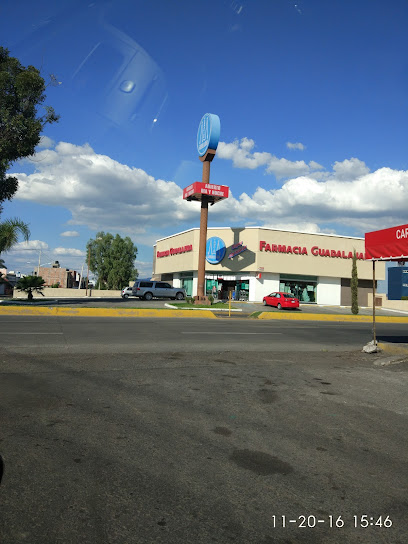 Farmacia Guadalajara Calle Ferrocarril 1, Las Gallinas, Colonia, 59610 Zamora De Hidalgo, Mich. Mexico