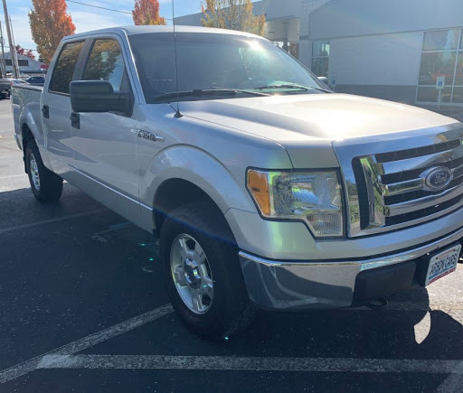 Used Car Dealer «Carson Cars», reviews and photos, 13806 WA-99, Lynnwood, WA 98087, USA