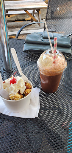 Dessert Shop «Sweet Moses», reviews and photos, 6800 Detroit Ave, Cleveland, OH 44102, USA