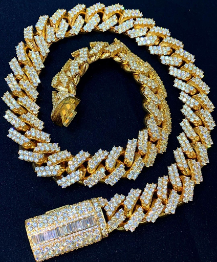 Watch Store «Diamond Club Jewelry Store Miami, Used Rolex Watches Miami», reviews and photos, 36 NE 1st St #154, Miami, FL 33132, USA