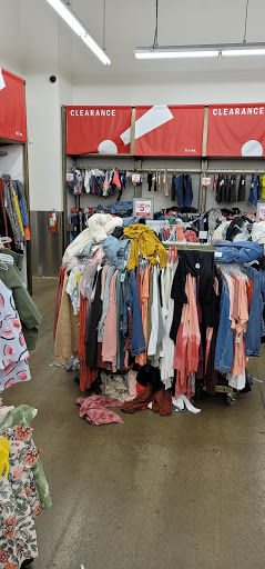 Clothing Store «Old Navy», reviews and photos, 1201 Barbara Jordan Blvd, Austin, TX 78723, USA