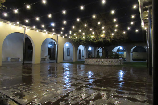 Funeral Home «Tinkler Funeral Chapel & Crematory», reviews and photos, 475 N Broadway St, Fresno, CA 93701, USA