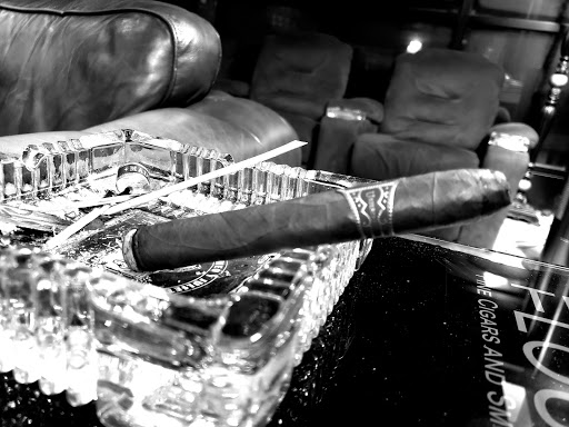 Cigar Shop «The Cigar Lounge», reviews and photos, 1710 Woodfield Rd, Schaumburg, IL 60173, USA