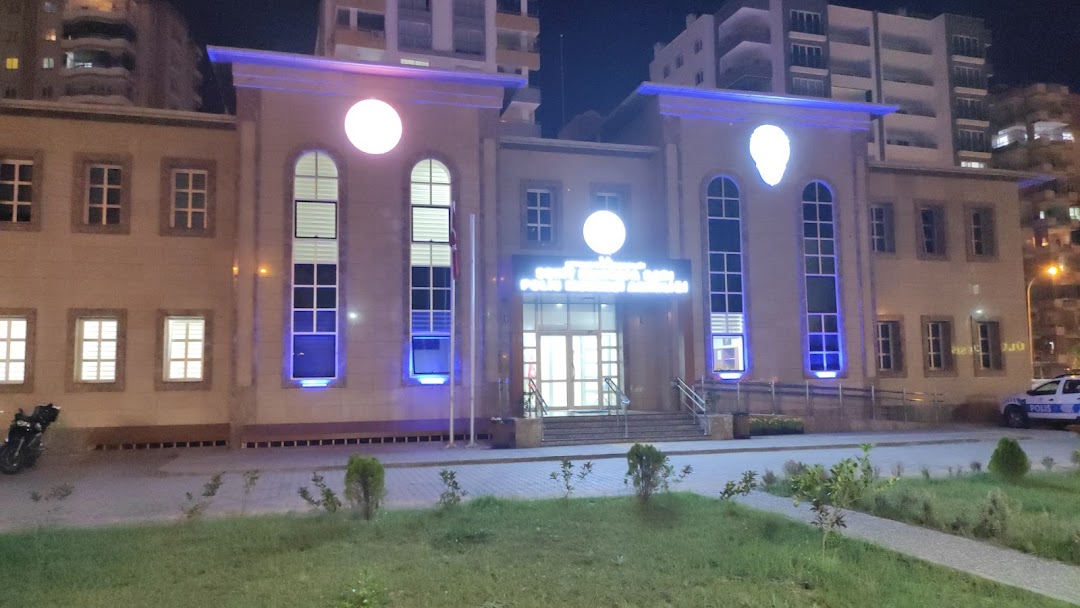 Şehit Mustafa Sarı Polis Merkezi Amirliği