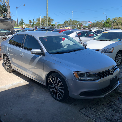 Used Car Dealer «Aye Buy Used Cars», reviews and photos, 2207 N Cocoa Blvd # A, Cocoa, FL 32922, USA