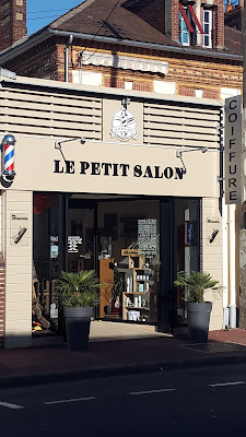 Le Petit Salon à Dives-sur-Mer