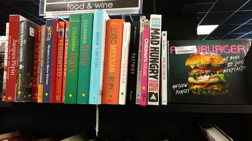 Record Store «Bull Moose», reviews and photos, 219 Waterman Dr, South Portland, ME 04106, USA