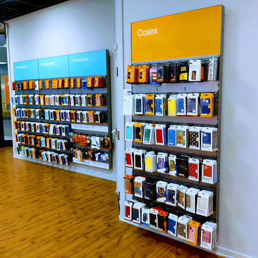 Cell Phone Store «Boost Mobile Cellutions- Heath», reviews and photos, 771 S 30th St #337, Heath, OH 43056, USA