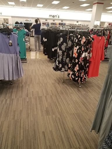 Shopping Mall «Crocker Park», reviews and photos, 228 Market St, Westlake, OH 44145, USA