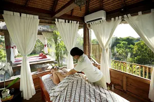 Tunjung Sari Spa Bali luxury image