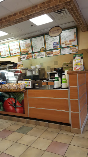 Restaurant «Subway», reviews and photos, 55 Mountain Blvd #103, Warren, NJ 07059, USA