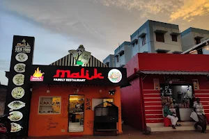 Malik family restaurant image