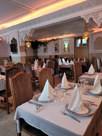 Atmosphère du Restaurant marocain La Table Marocaine Lina à Le Perreux-sur-Marne - n°3
