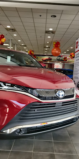 Toyota Dealer «Middletown Toyota», reviews and photos, 634 Newfield St, Middletown, CT 06457, USA