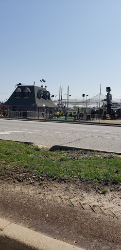 Amusement Center «Haunted Trails Family Amusement Park», reviews and photos, 7759 Harlem Ave, Burbank, IL 60459, USA