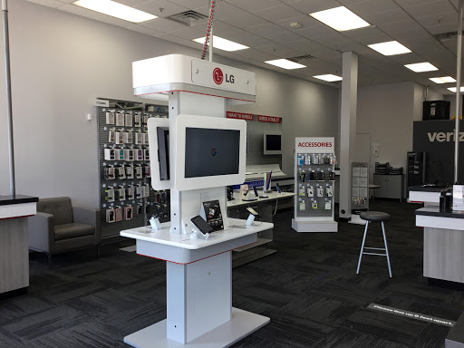Cell Phone Store «GoWireless Verizon Authorized Retailer», reviews and photos, 9348 Village Shop Dr, Sandy, UT 84094, USA