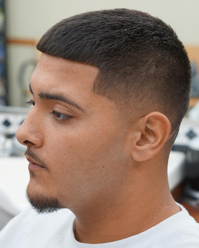 Barber Shop «Roosevelt Barber Shop», reviews and photos, 851 42nd St, Des Moines, IA 50312, USA