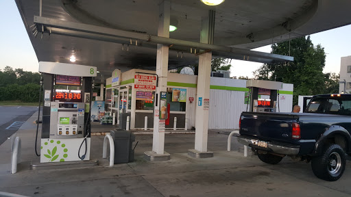 Gas Station «Cumberland Farms», reviews and photos, 1610 Round Swamp, Plainview, NY 11803, USA