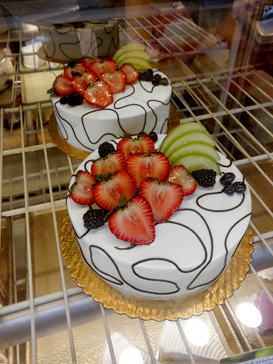 Bakery «A Piece of Cake», reviews and photos, 514 S King St, Seattle, WA 98104, USA