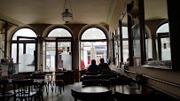 Atmosphère du Restaurant Le Café Parisien - Saulieu - n°8