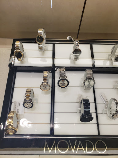 Jewelry Store «Jared The Galleria of Jewelry», reviews and photos, 567 E Townline Rd, Vernon Hills, IL 60061, USA