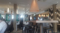 Atmosphère du Restauration rapide McDonald's à Le Mesnil-Esnard - n°12