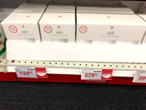 Office Supply Store «Staples», reviews and photos, 1773 E Sherman Blvd, Muskegon, MI 49444, USA