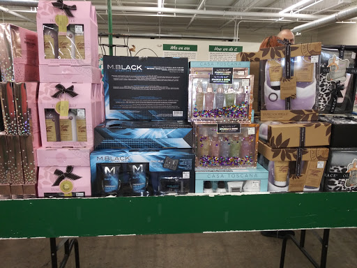 Discount Store «Bargain Hunt», reviews and photos, 3137 Dixie Hwy, Erlanger, KY 41018, USA