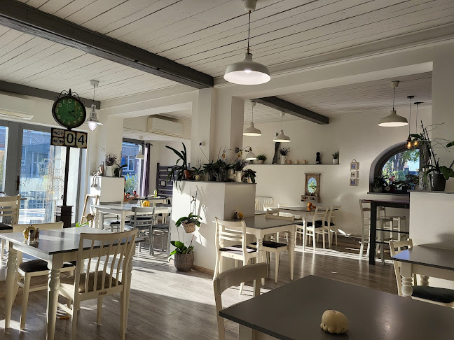 Opinii despre Provence önkiszolgáló étterem în Székesfehérvár - Étterem