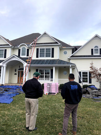 Roofing Contractor «Vinton Roofing Company, Inc.», reviews and photos, 124 E Washington Ave, Vinton, VA 24179, USA