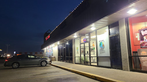 Dry Cleaner «Park Central Cleaners», reviews and photos, 2216 N Collins St # A, Arlington, TX 76011, USA