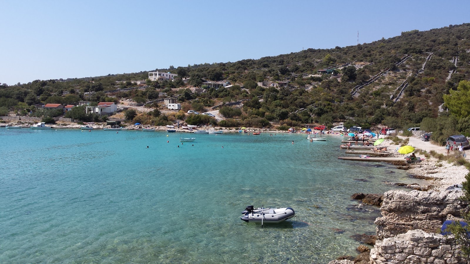 Photo de Old Trogir beach zone sauvage