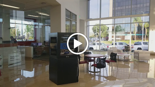 Car Dealer «West Coast Toyota», reviews and photos, 3399 E Willow St, Long Beach, CA 90806, USA