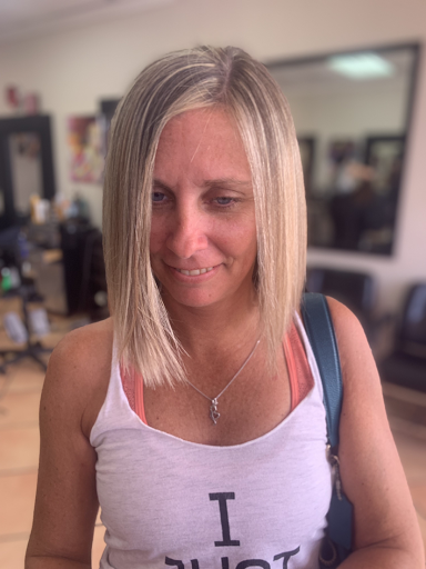 Hair Salon «Great Looks Hair Spa», reviews and photos, 5056 N Dixie Hwy, Oakland Park, FL 33334, USA