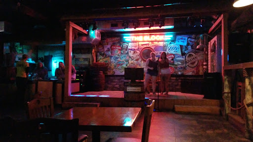 Night Club «The Block», reviews and photos, 113 Eglin Pkwy SE, Fort Walton Beach, FL 32548, USA