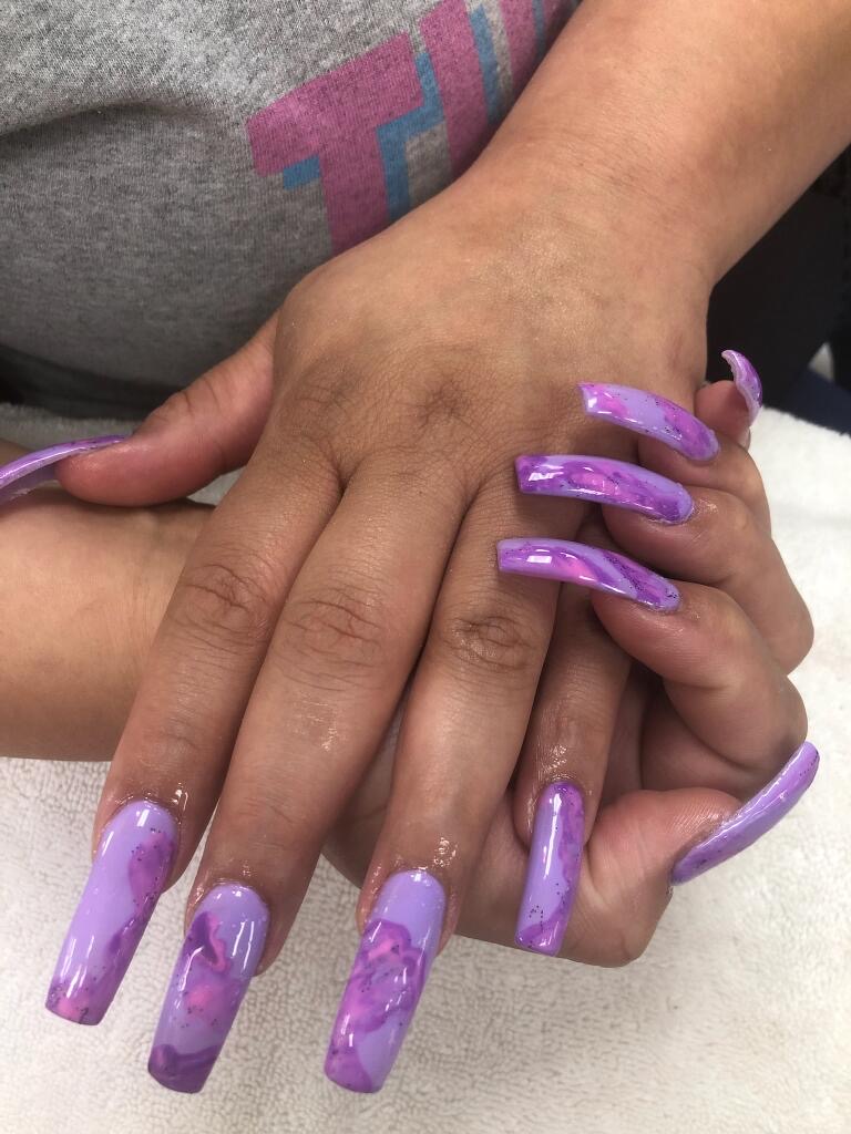 LA Nails Salon