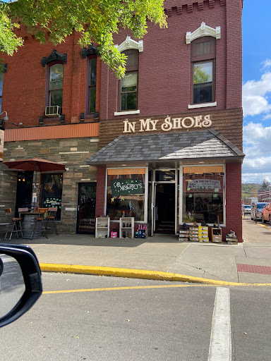 In My Shoes, 85 Main St, Wellsboro, PA 16901, USA, 
