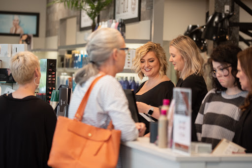 Beauty Salon «Elevate Salon & Spa», reviews and photos, 1121 Blairs Ferry Rd #600, Cedar Rapids, IA 52402, USA