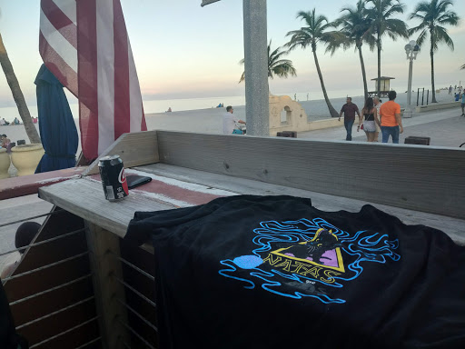 Liquor Store «OC Liquor Store», reviews and photos, 411 N Ocean Dr, Hollywood, FL 33019, USA