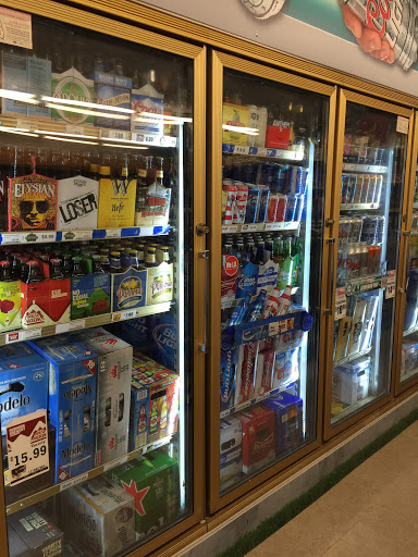 Liquor Store «Super Lucky Liquor And Wine», reviews and photos, 19105 Bothell Way NE, Bothell, WA 98011, USA