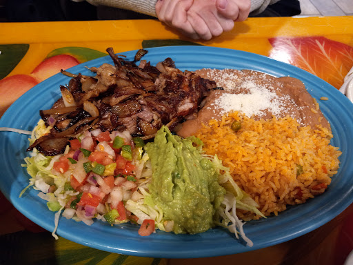El Azteca Mexican Restaurant Bar & Grill image 8