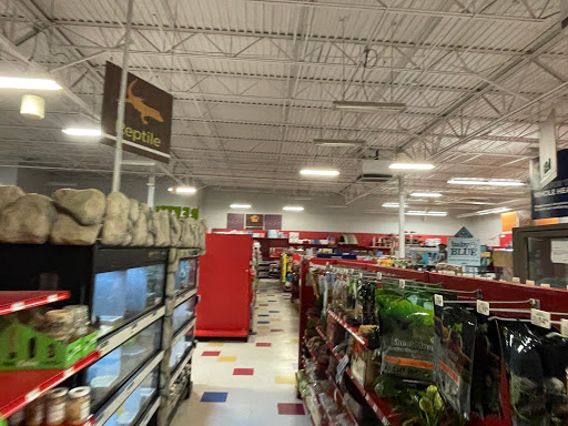 Pet Supply Store «Petco Animal Supplies», reviews and photos, 205 Goodman Rd W, Southaven, MS 38671, USA