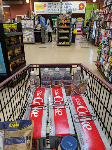 Supermarket «Giant Eagle Supermarket», reviews and photos, 4343 E Royalton Rd, Broadview Heights, OH 44147, USA