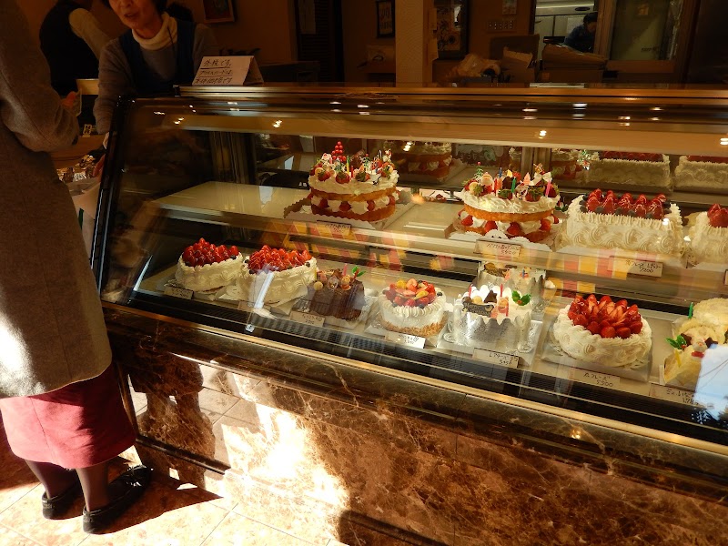 Toraya 山梨県富士吉田市下吉田 ケーキ屋 グルコミ